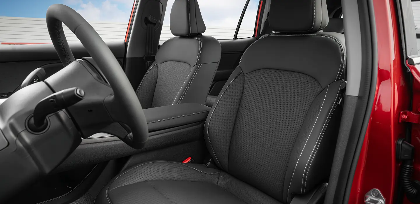 Nội thất MPV 7 được thiết kế rộng rãi trang bị đầy đủ Apple Carplay và Android Auto 